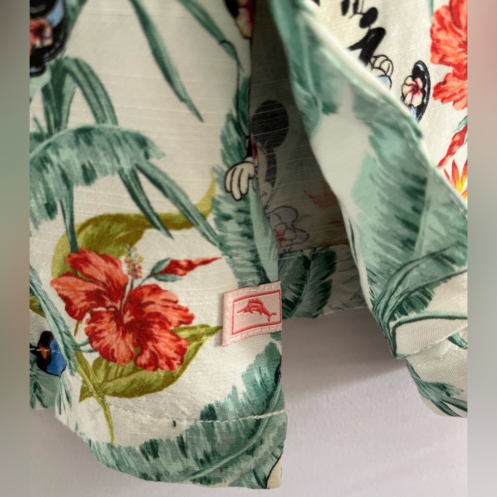 🌴 Disney Tommy Bahama Men's Tropical Mickey Camp Shirt M Resort Vacation - Picture 4 of 11